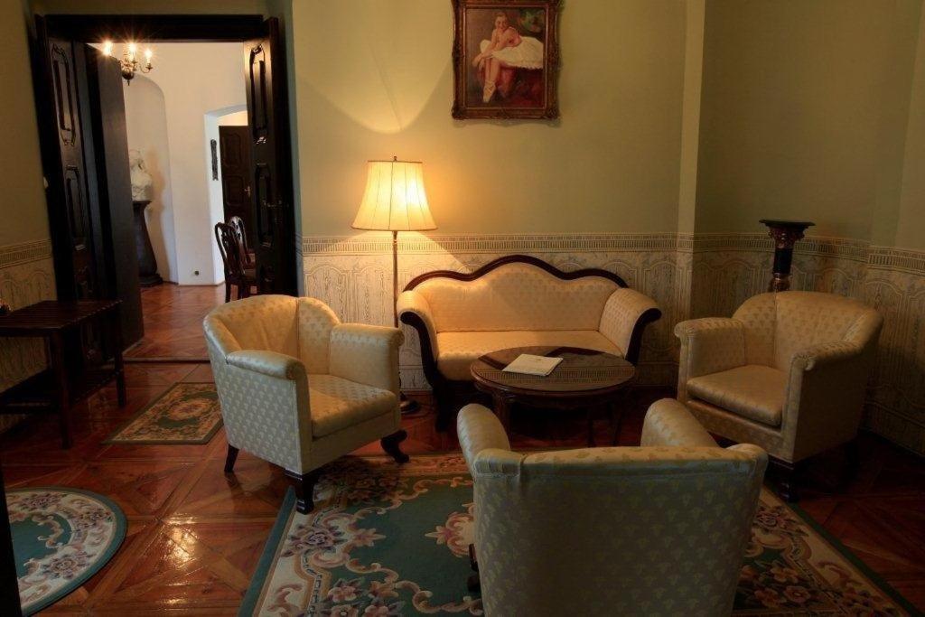 Teleki-Degenfeld Kastelyszallo Szirák Kamer foto